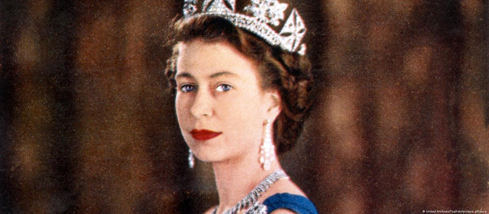 Read more about the article Rainha Elizabeth morre aos 96 anos e deixa o legado de uma marca forte